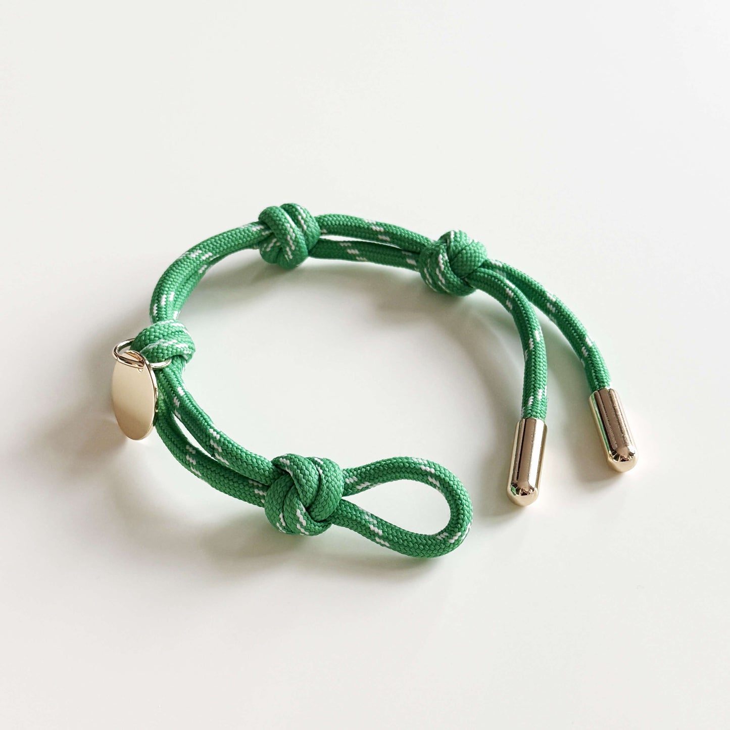 Apo cord bracelet in green