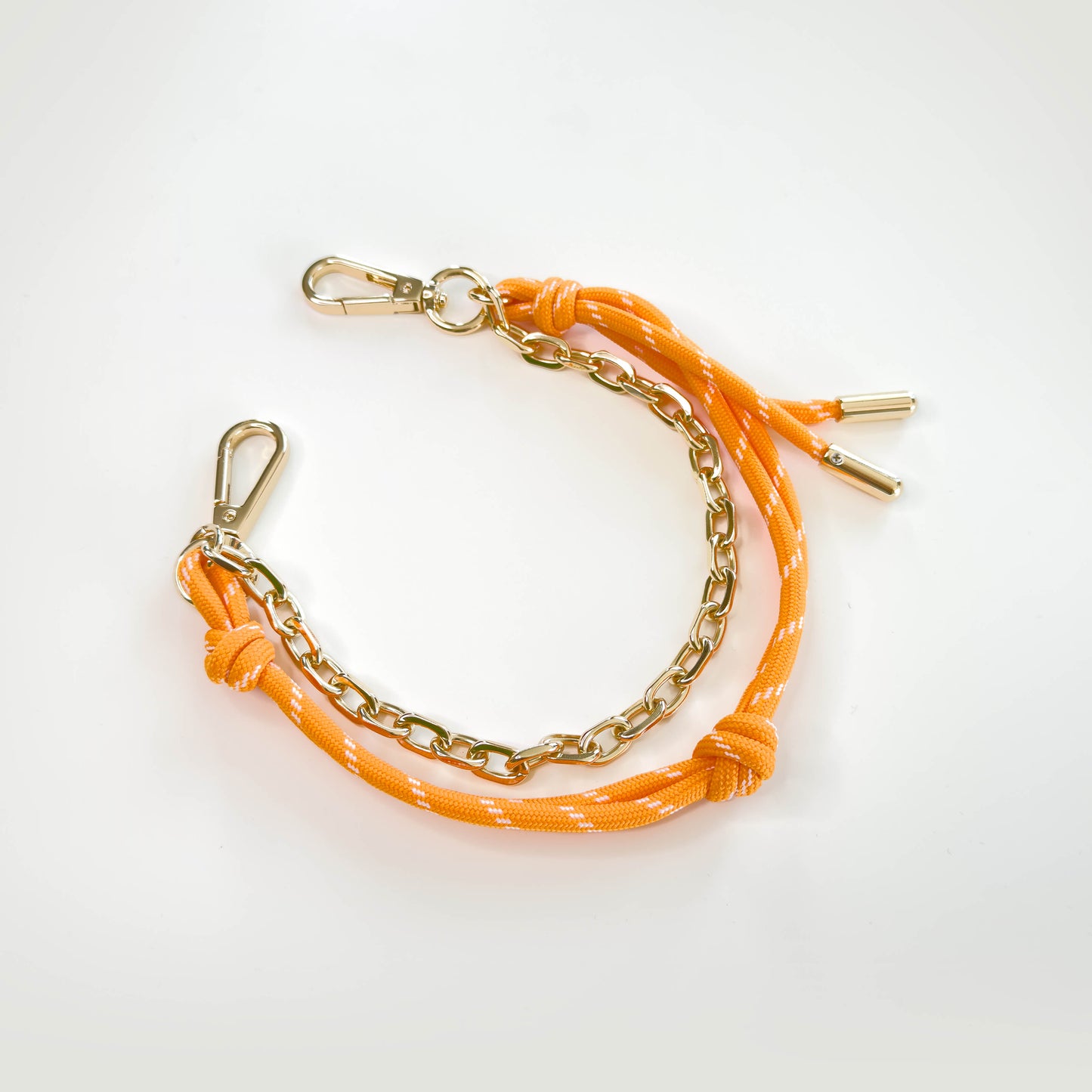 Bag cord and metal trick in orange