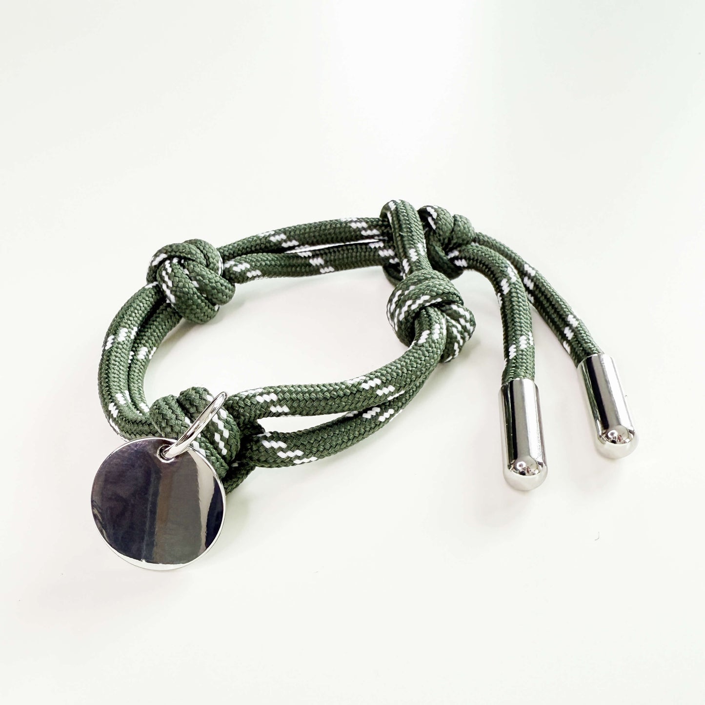 Apo cord bracelet in seaweed